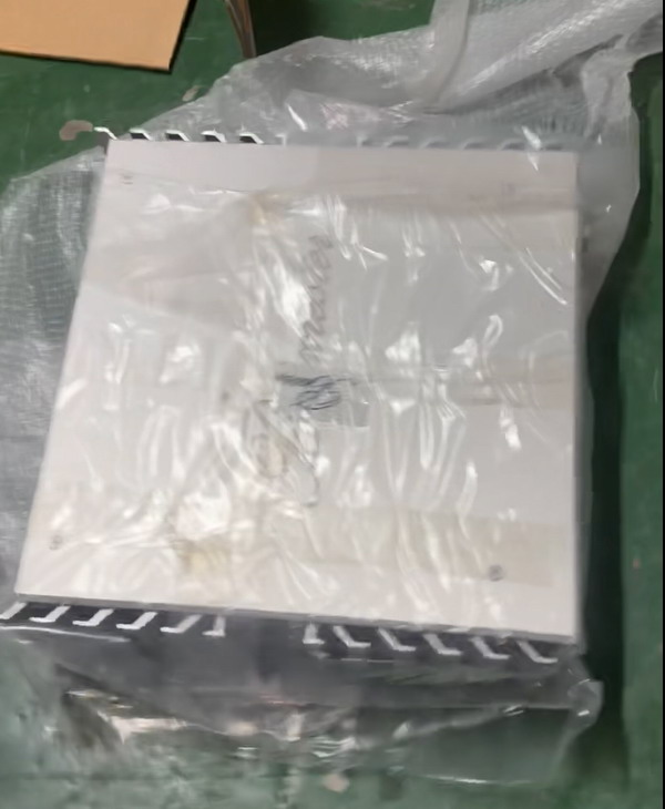 产品外壳破损